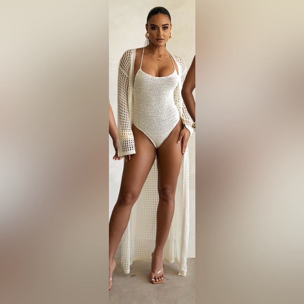 Brand New/ Never Worn- JLUXLABEL  Offwhite Sunny State Crochet Set- Small